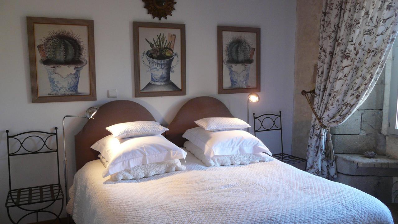 Hôtel Manoir De Kerledan à Carhaix-Plouguer Extérieur photo