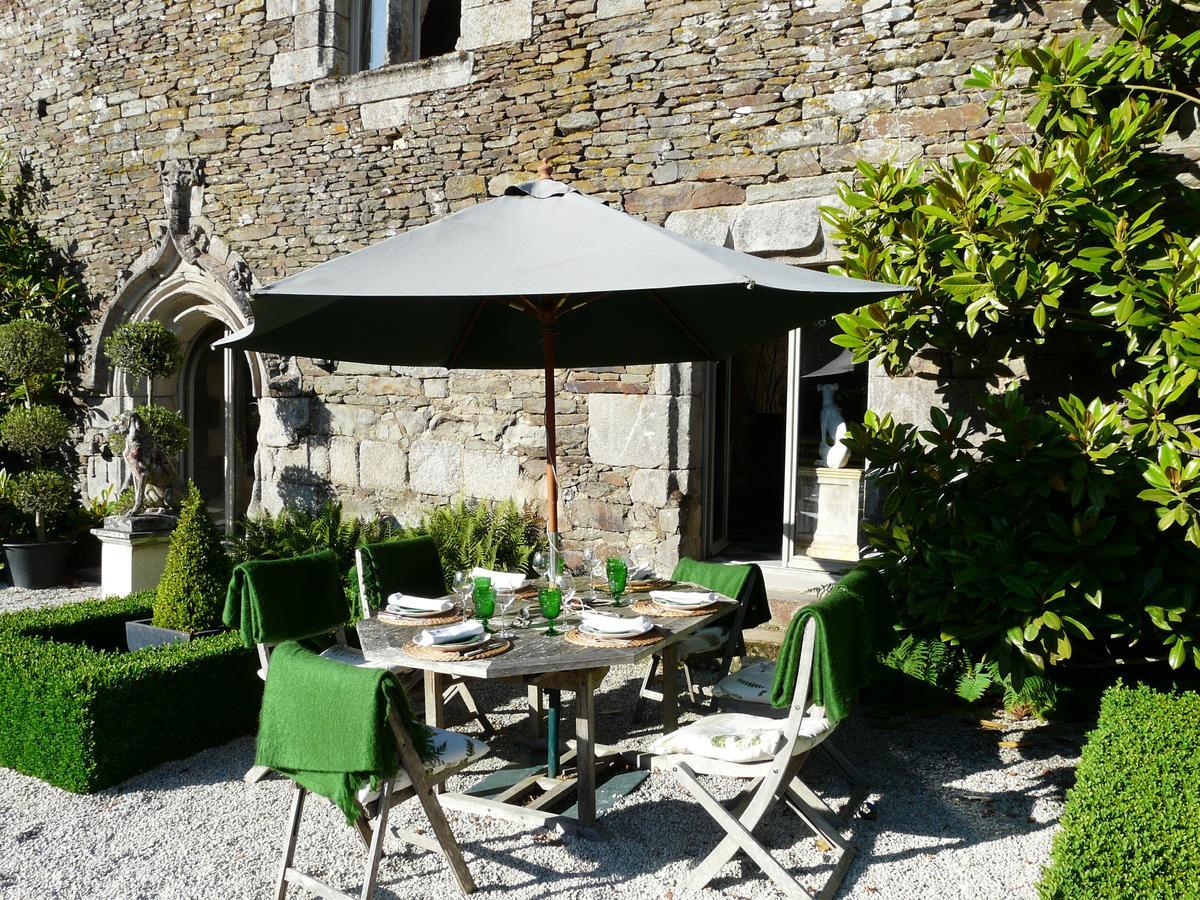 Hôtel Manoir De Kerledan à Carhaix-Plouguer Extérieur photo