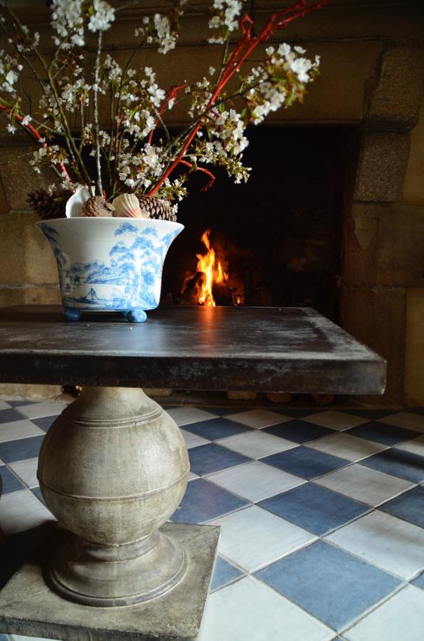 Hôtel Manoir De Kerledan à Carhaix-Plouguer Extérieur photo
